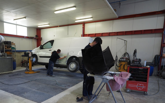 Garage AD, carrosserie auto depannage voiture a Millau, Cresseils : AR CARS Automobiles.